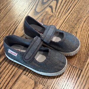 Cienta metallic green